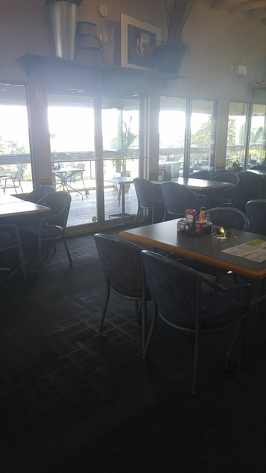 The Grill On The Green | restaurant | 40 Eldale Rd, Elmira, ON N3B 2C7, Canada | 519669165227 OR +1 519-669-1652 ext. 27