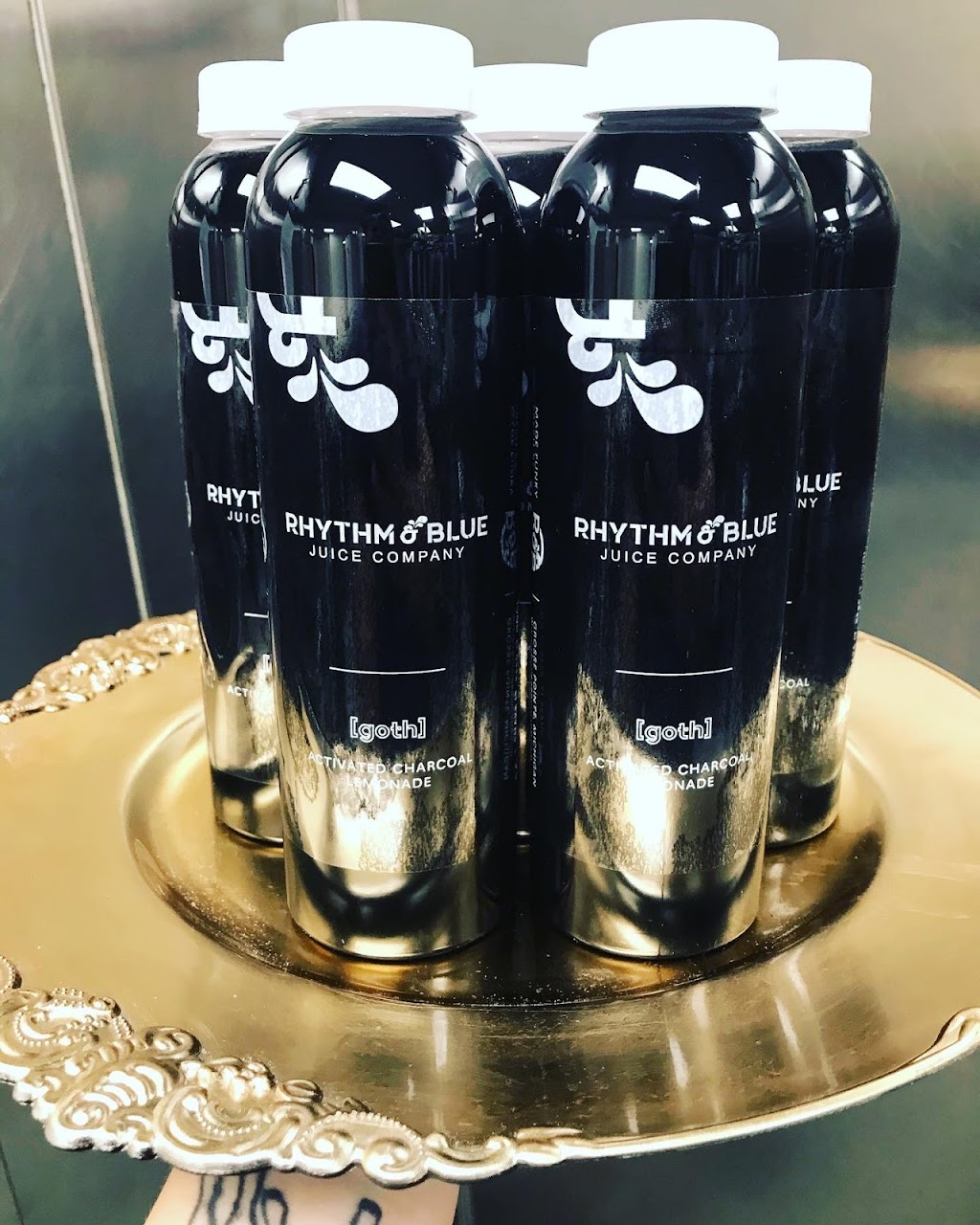 Rhythm + Blue Juice Company | restaurant | 17864 Mack Ave, Grosse Pointe, MI 48230, USA | 3134422402 OR +1 313-442-2402