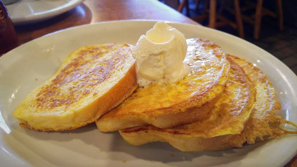 Cracker Barrel Old Country Store | restaurant | 4902 Fields Ertel Rd, Cincinnati, OH 45249, USA | 5136835446 OR +1 513-683-5446