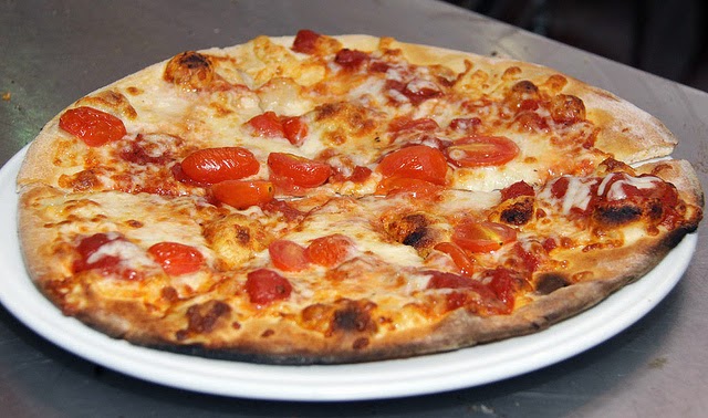 Chicago Pizza Tours | restaurant | 27 N Upper Wacker Dr, Chicago, IL 60606, USA | 3122218502 OR +1 312-221-8502