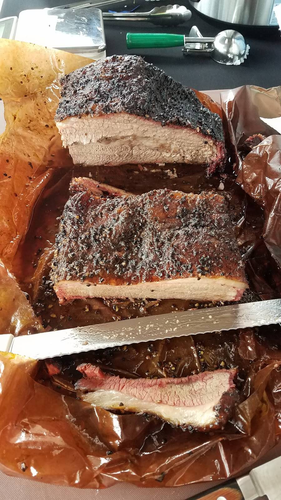 That Hawaiian Guys BBQ | restaurant | 14530 N Cheshire St, Burton, OH 44021, USA | 4402738087 OR +1 440-273-8087