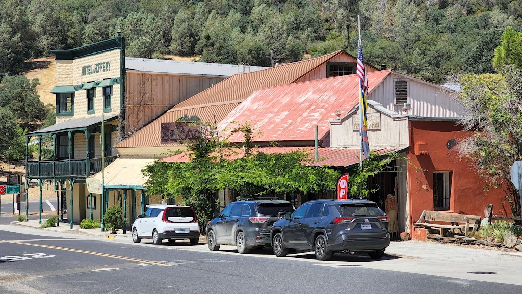 Coulter Cafe | restaurant | 5015 Main St, Coulterville, CA 95311, USA | 2098783947 OR +1 209-878-3947