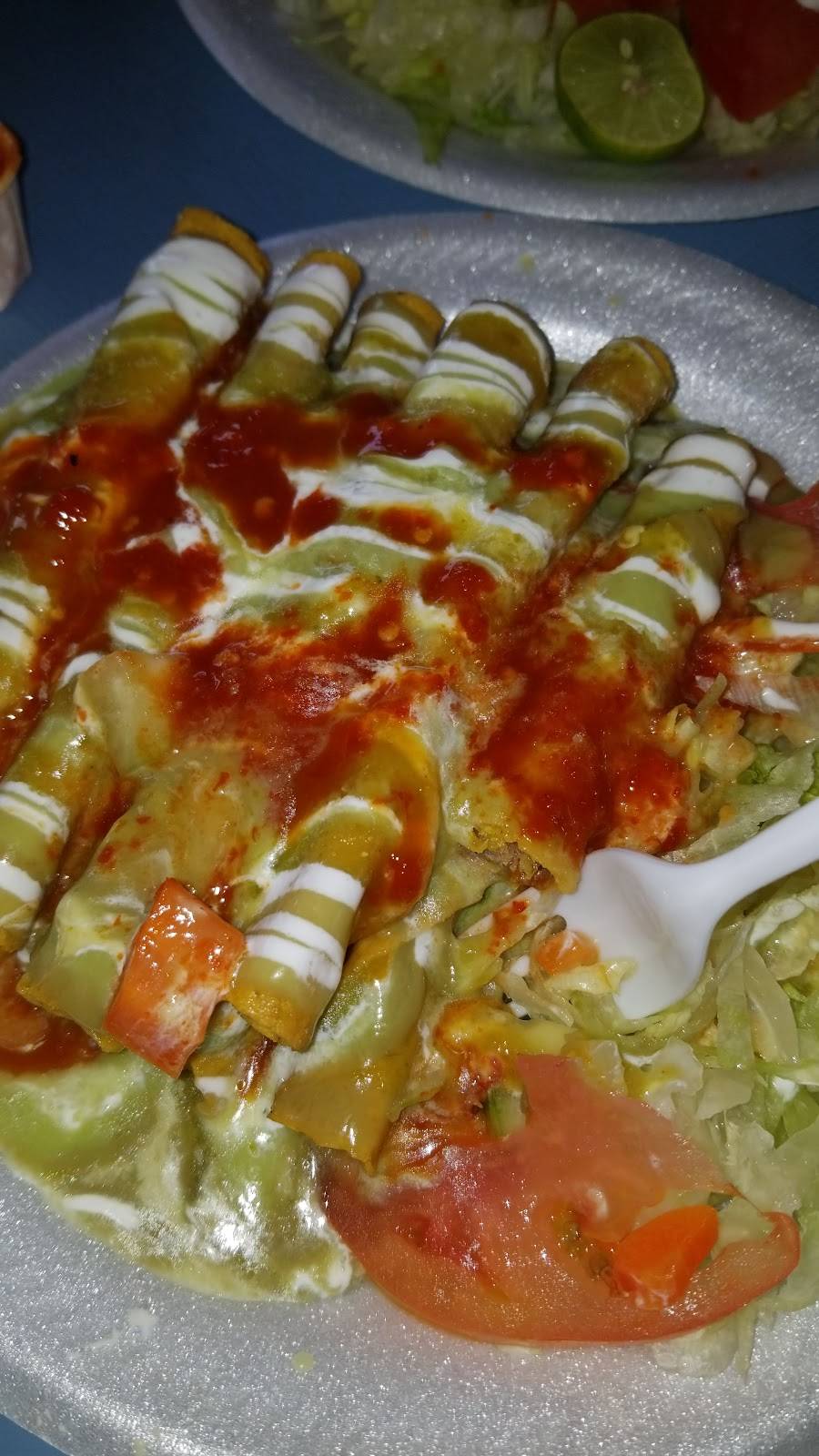 Mr. C El Rincon Mexicano | restaurant | 6128 Montana Ave, El Paso, TX 79925, USA | 9153037260 OR +1 915-303-7260