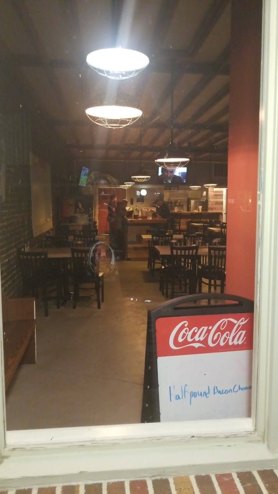 Corner Table | restaurant | 422 5th Ave, Bay Springs, MS 39422, USA | 6017649866 OR +1 601-764-9866