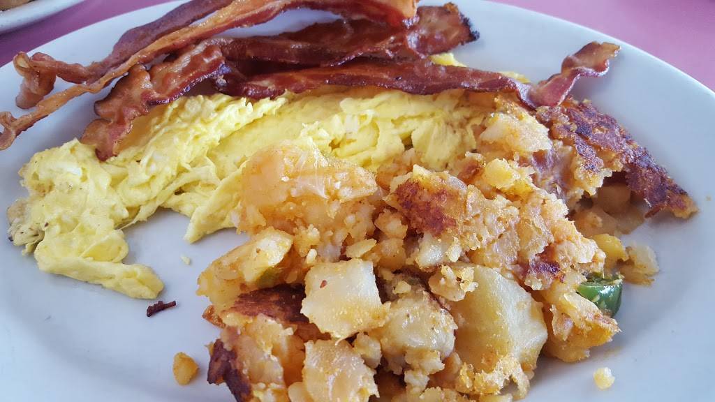 Glendale Diner | restaurant | 71-08 Myrtle Ave, Glendale, NY 11385, USA | 7183668846 OR +1 718-366-8846