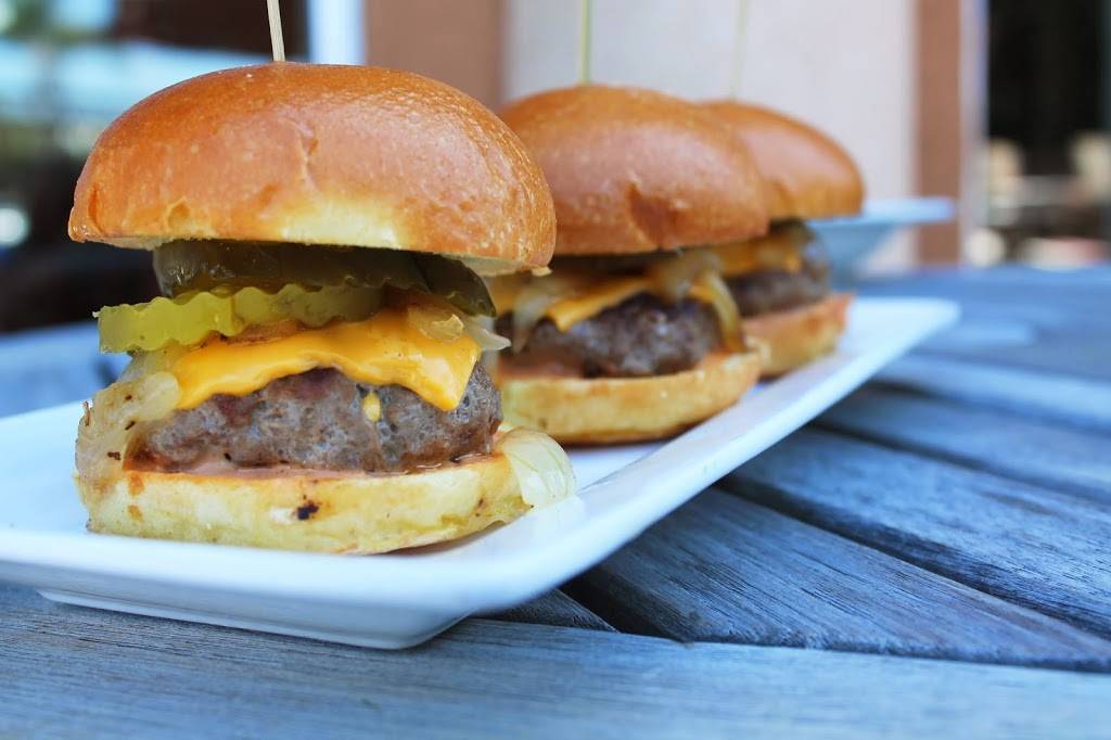 17th Street Grill | restaurant | 17320 17th St, Tustin, CA 92780, USA | 7147300003 OR +1 714-730-0003