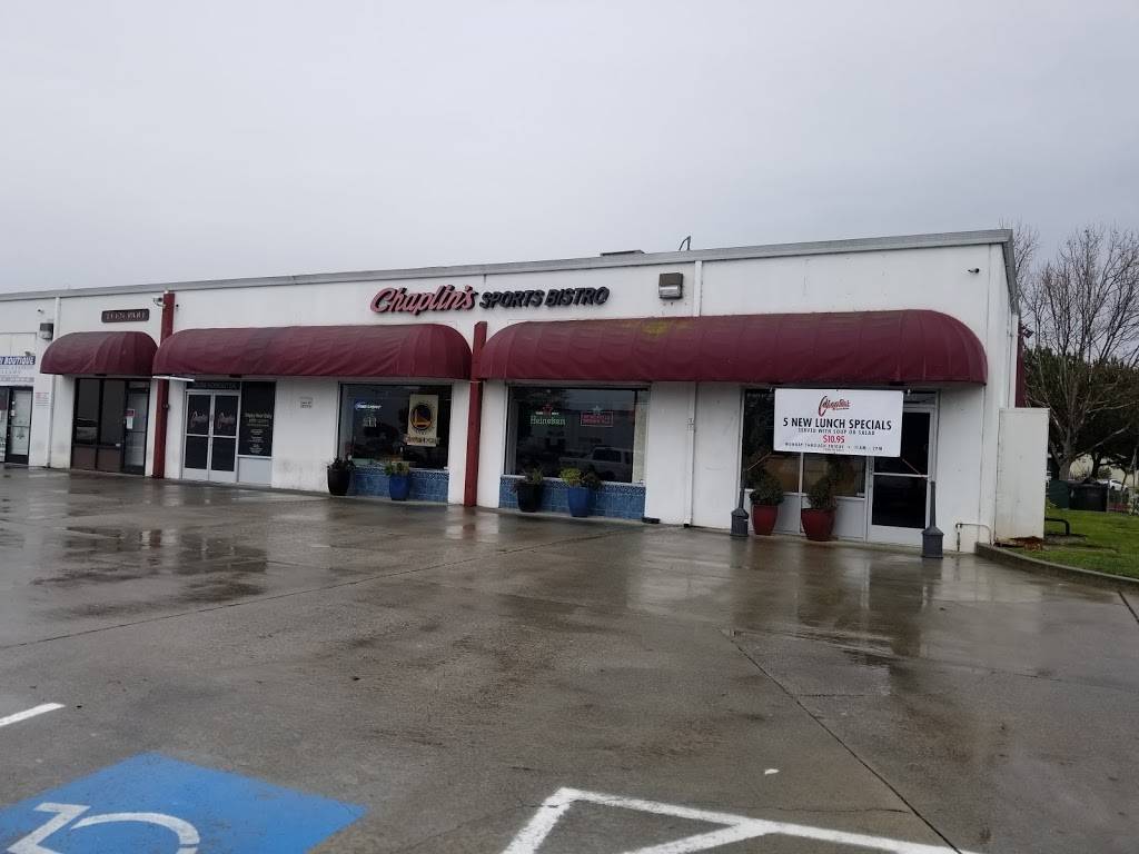 Chaplins Sports Bistro | restaurant | 29200 Kohoutek Way, Union City, CA 94587, USA | 5104296860 OR +1 510-429-6860