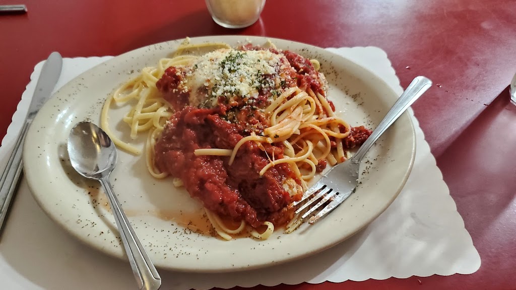 Antonios Cucina Italiana | restaurant | 220 S Main St, Alturas, CA 96101, USA | 5302335600 OR +1 530-233-5600