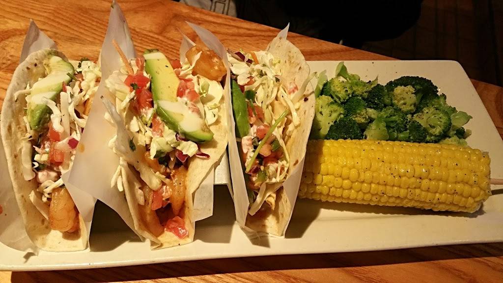 Chilis Grill & Bar | meal takeaway | 8510 W Hillsborough Ave, Tampa, FL 33615, USA | 8138875955 OR +1 813-887-5955