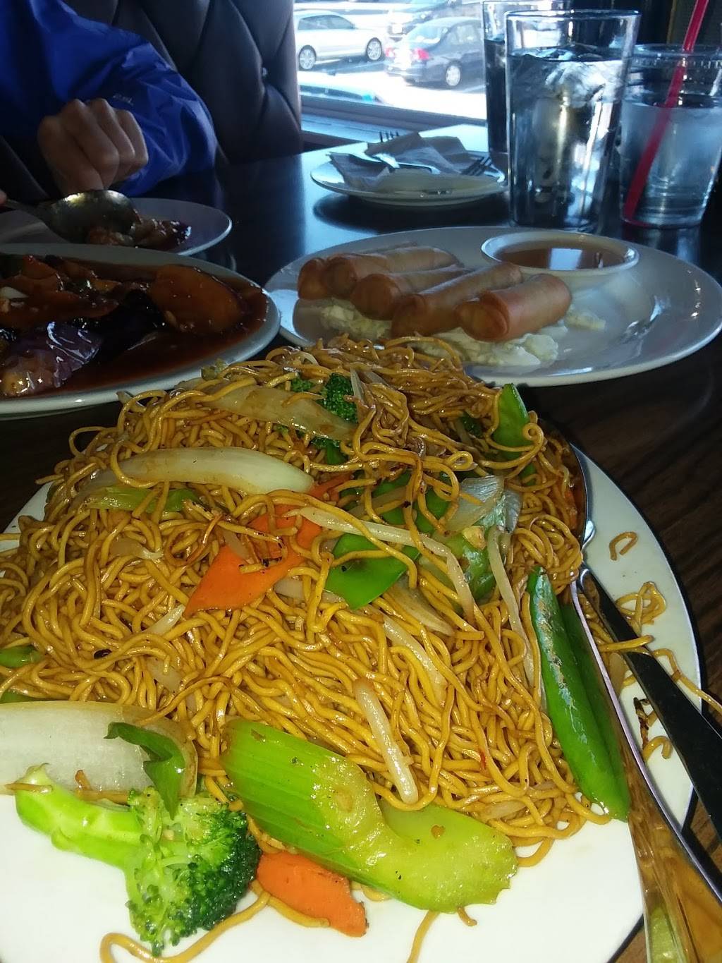 Orient Express | restaurant | 2963 4th Ave S, Seattle, WA 98134, USA | 2066820680 OR +1 206-682-0680