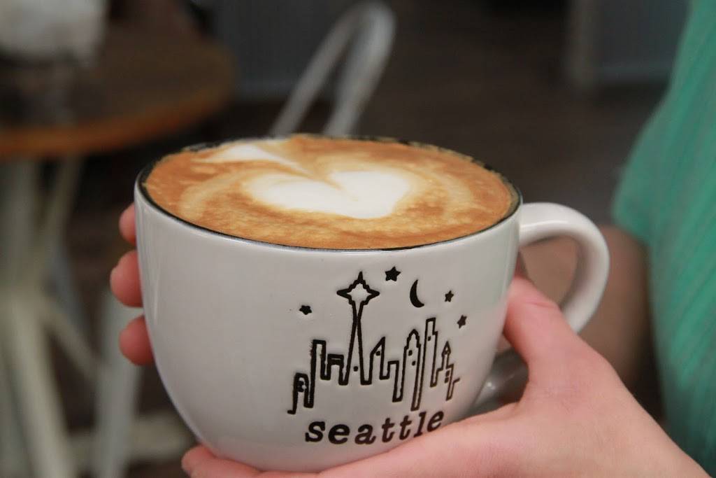 Martins Country Market | bakery | 1999 SE Hwy 70, Arcadia, FL 34266, USA | 8634949006 OR +1 863-494-9006