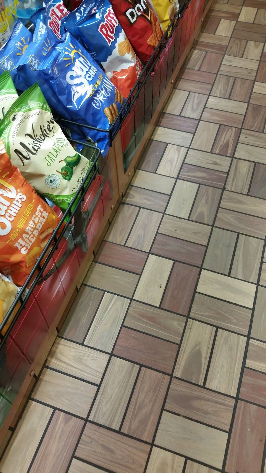 Subway | meal takeaway | 1669 Mt Hood Ave, Woodburn, OR 97071, USA | 5039810330 OR +1 503-981-0330