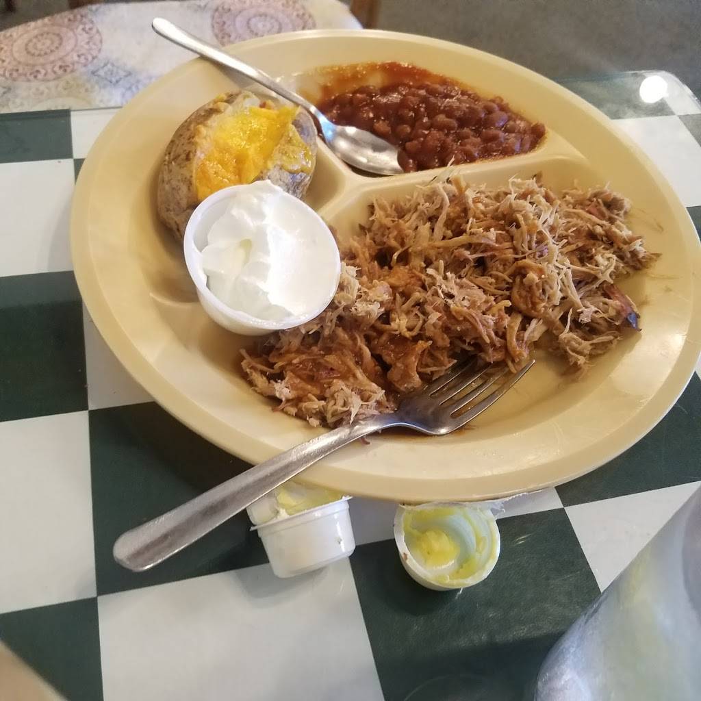 Hickory Notch Grill | restaurant | 2031 Broadstreet Rd, Maidens, VA 23102, USA | 8045562742 OR +1 804-556-2742