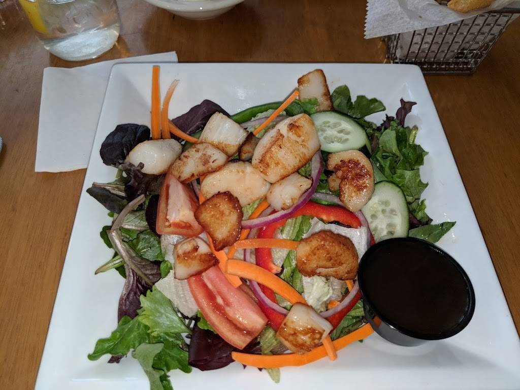 Campfire Grille | restaurant | 518 Portland Rd, Bridgton, ME 04009, USA | 2078032255 OR +1 207-803-2255