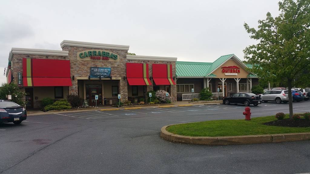 Carrabbas Italian Grill | restaurant | 100 N Pointe Blvd, Lancaster, PA 17601, USA | 7175606756 OR +1 717-560-6756