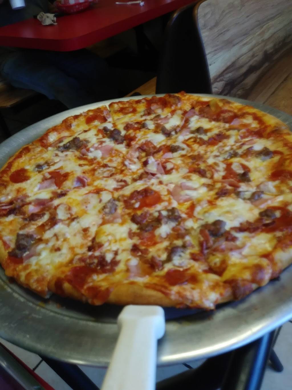 Antonios Pizza | restaurant | 209 York St, Goldsboro, PA 17319, USA | 7179325678 OR +1 717-932-5678