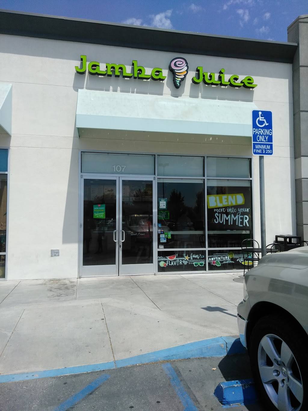 Jamba Juice Pacheco Pass Center | restaurant | 890 Renz Ln #107, Gilroy, CA 95020, USA | 4088422440 OR +1 408-842-2440