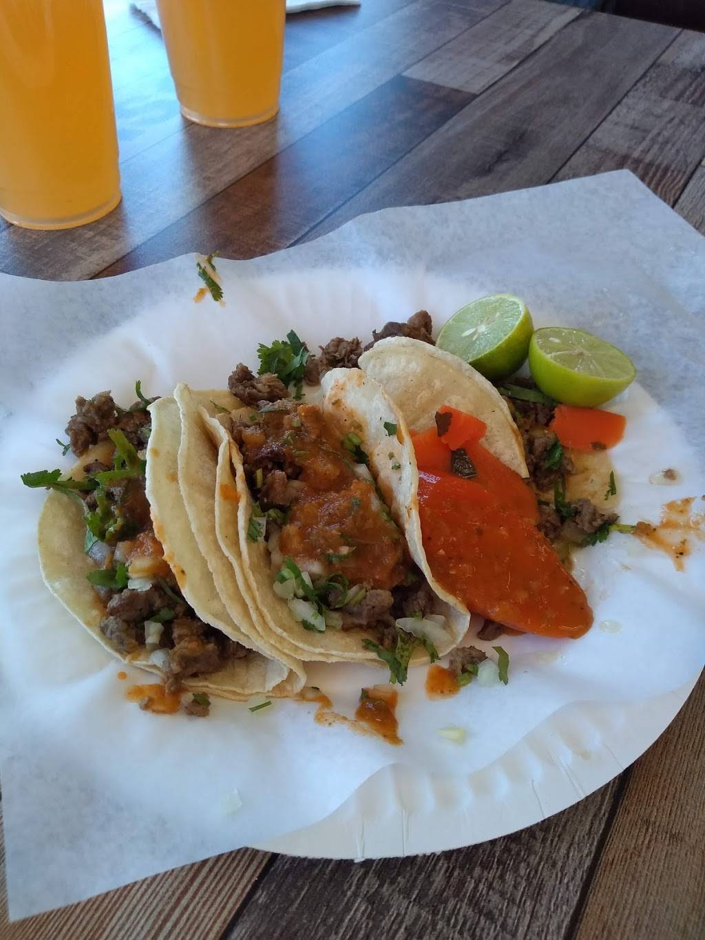 Ricos Tacos El Tio | restaurant | 1430 W Horizon Ridge Pkwy, Henderson, NV 89012, USA | 7025589101 OR +1 702-558-9101