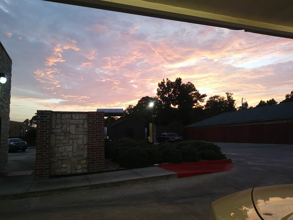 Sonic Drive-In | restaurant | 3000 Cypress St, West Monroe, LA 71291, USA | 3183401868 OR +1 318-340-1868
