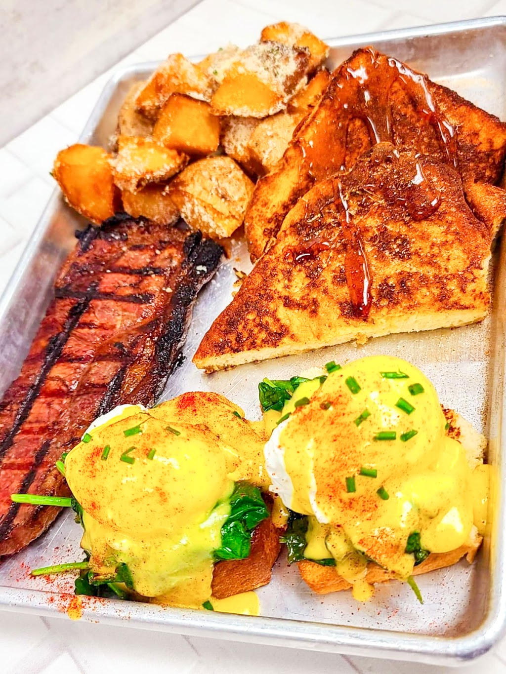 Twisted Tavern STL | restaurant | 3606 W Outer Rd, Arnold, MO 63010, USA | 3149001331 OR +1 314-900-1331