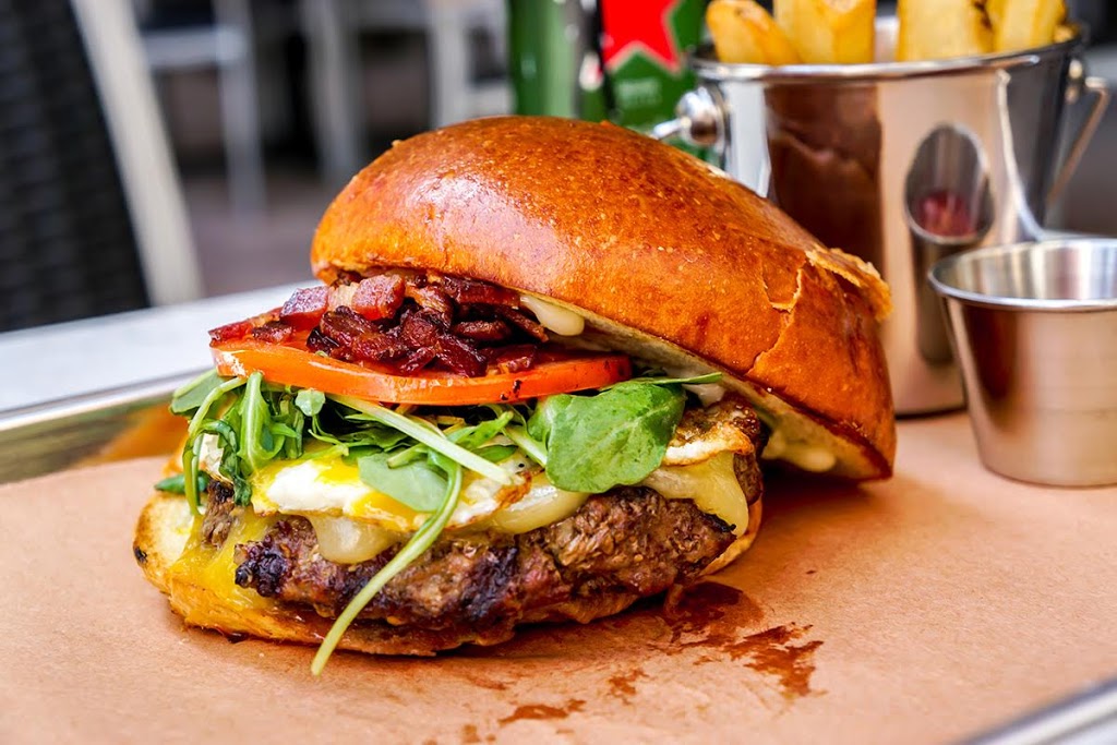 District 7 Grill Eado | restaurant | 1508 Hutchins St, Houston, TX 77003, USA | 7132254950 OR +1 713-225-4950