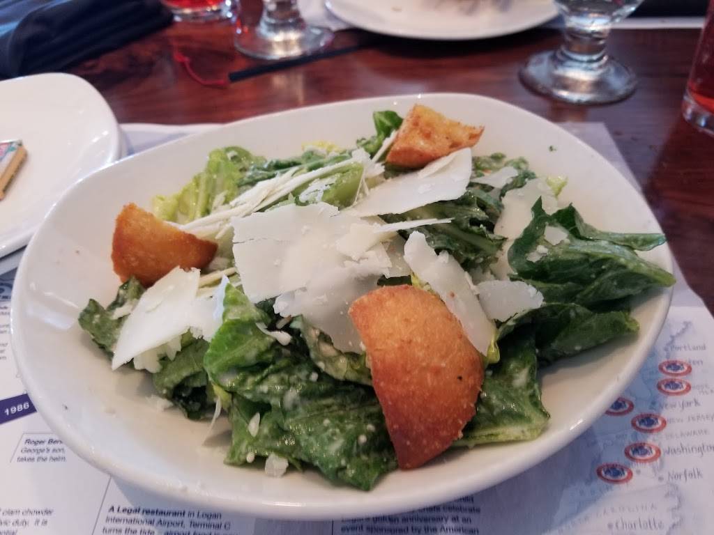 Legal Sea Foods | restaurant | Northshore Mall, 210 Andover St, Peabody, MA 01960, USA | 9785324500 OR +1 978-532-4500