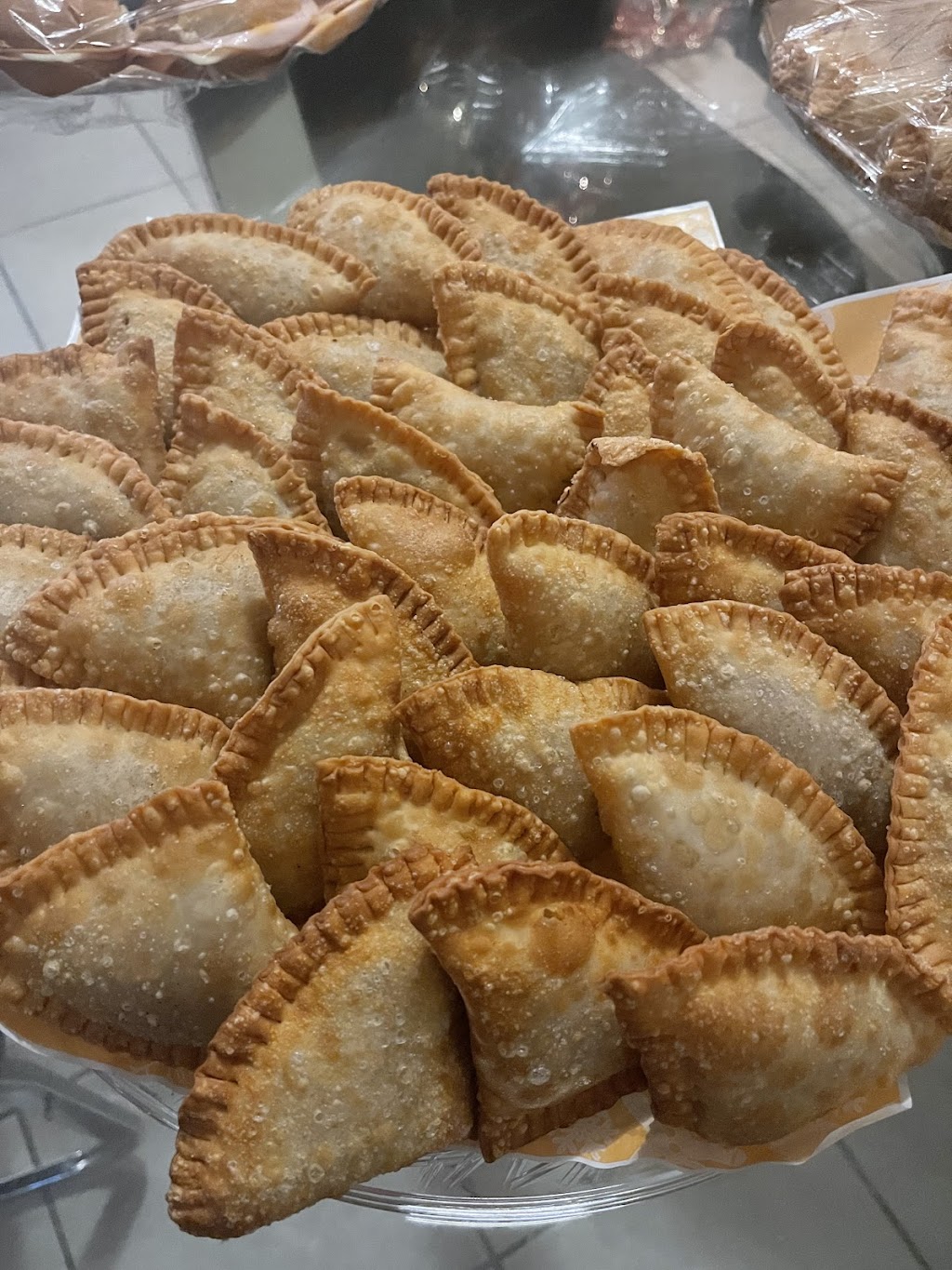 Yasfi Sweet & Salty | restaurant | 8771 NW 112th Ct, Doral, FL 33178, USA | 3057466169 OR +1 305-746-6169