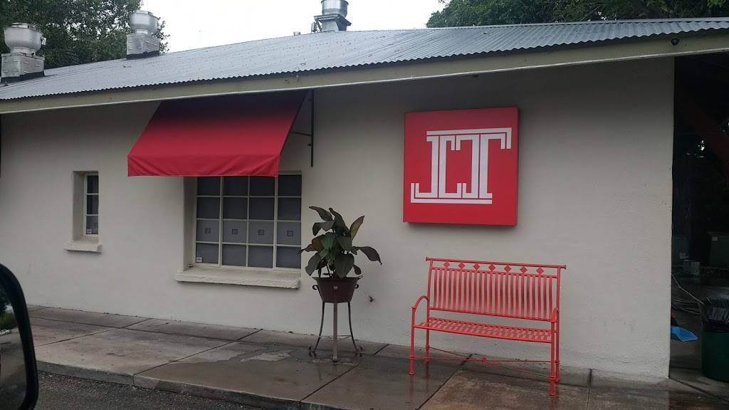 Titos Pizza | restaurant | 1855 N Grand Ave, Nogales, AZ 85621, USA | 5207614999 OR +1 520-761-4999