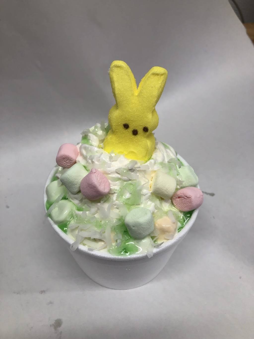 Sadie Janes Sweets and Eats | restaurant | 503 N Main St, New Sharon, IA 50207, USA | 6412950089 OR +1 641-295-0089