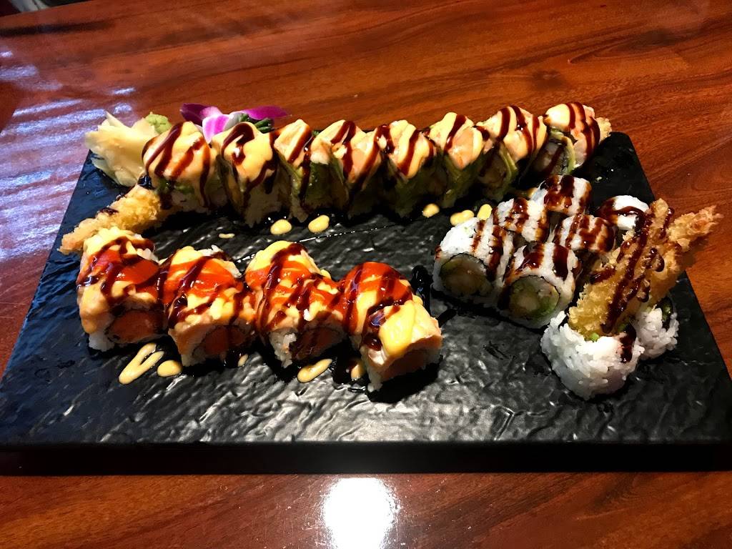 Aki sushi and Thai | restaurant | 250 N Canton Center Rd, Canton, MI 48187, USA | 7348440025 OR +1 734-844-0025