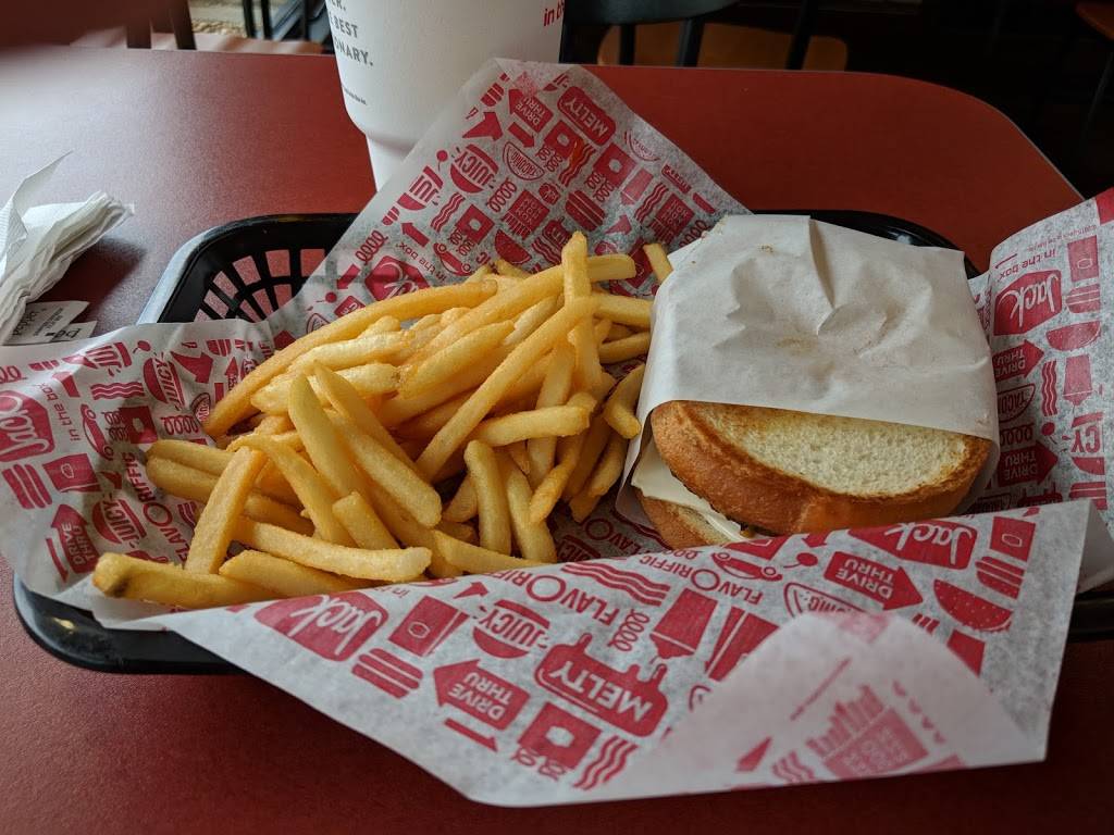 Jack in the Box | restaurant | 509 S Cumberland St, Lebanon, TN 37087, USA | 6154534767 OR +1 615-453-4767