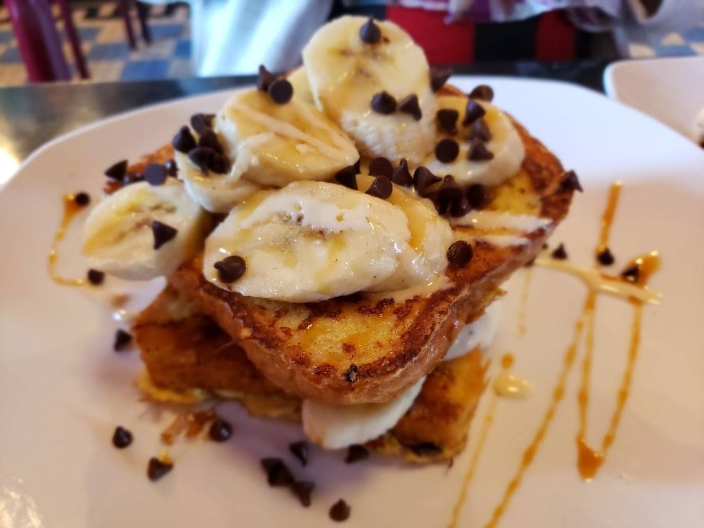 Silver Diner- Potomac Mills | restaurant | Potomac Mills, 14375 Smoketown Rd, Woodbridge, VA 22192, USA | 7036432363 OR +1 703-643-2363