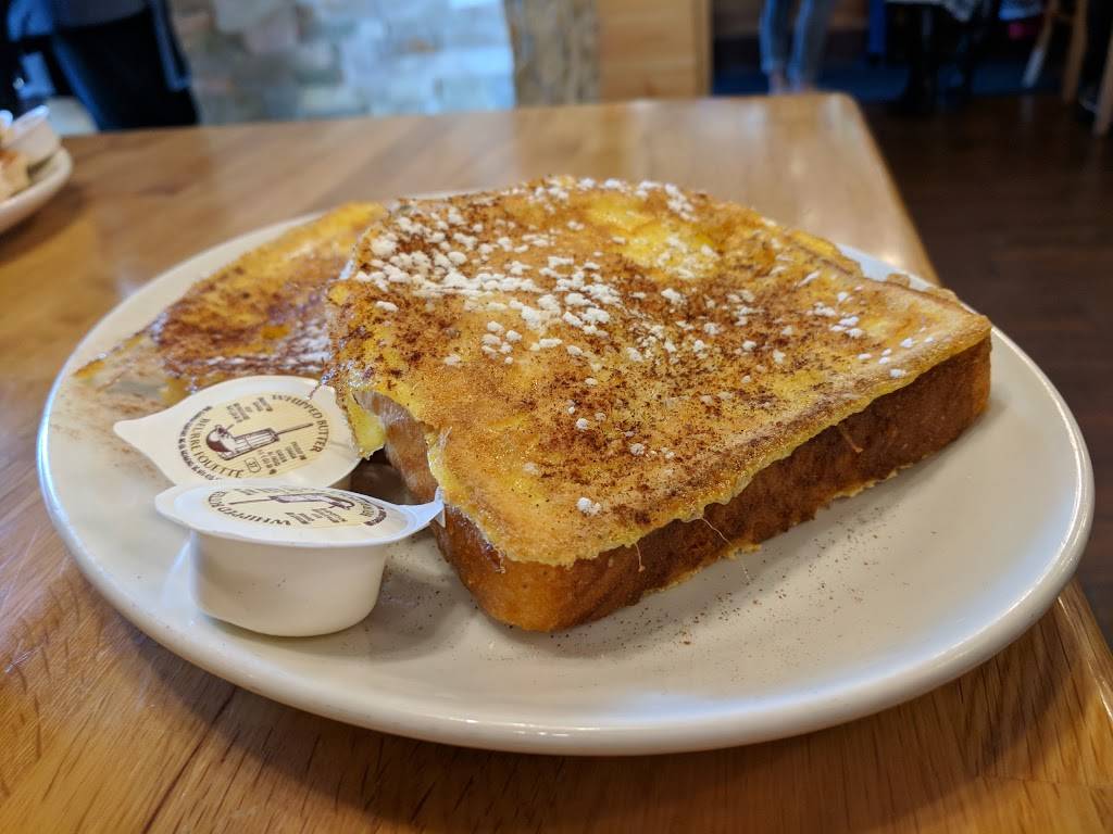 Sunset Grill | restaurant | 266 Hays Blvd, Oakville, ON L6H 7P3, Canada | 2897259700 OR +1 289-725-9700