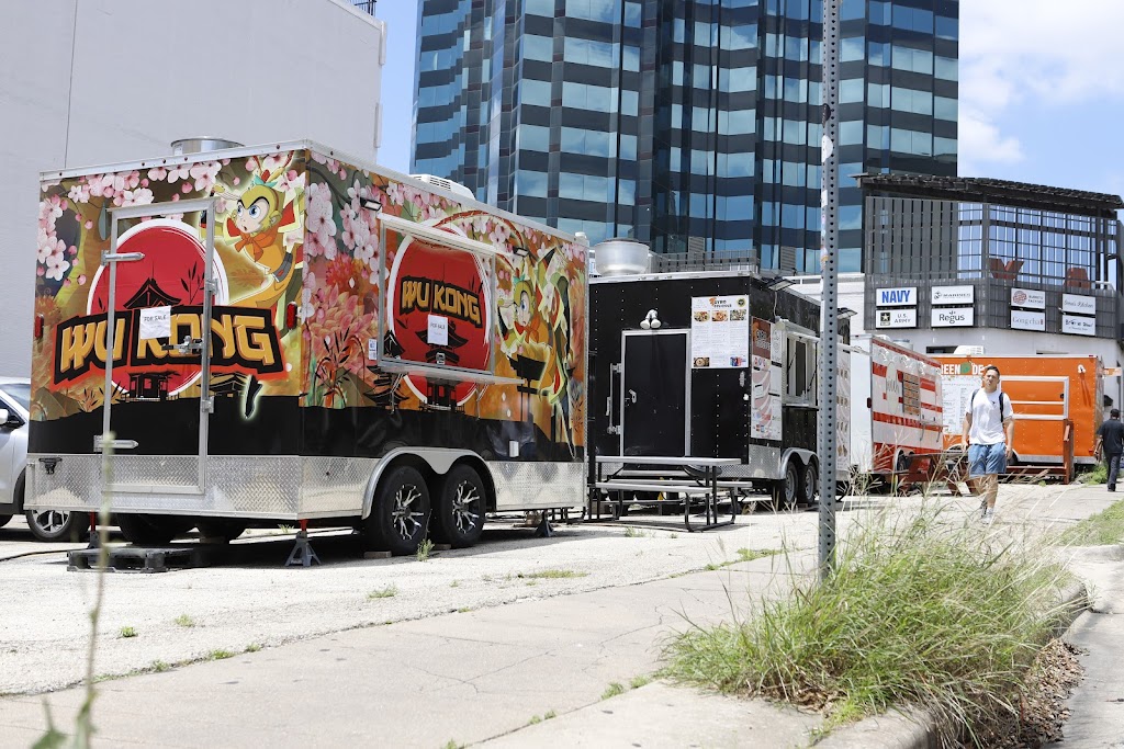 Gyro Delicious | restaurant | 2011 Whitis Ave, Austin, TX 78705, USA | 5125451201 OR +1 512-545-1201