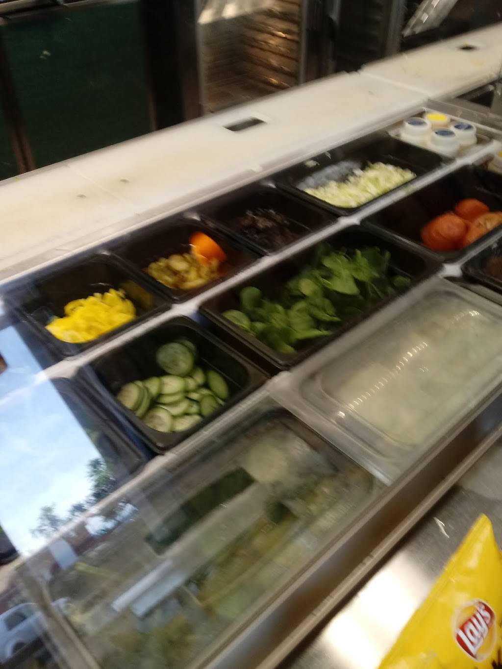 Subway | restaurant | 6200 Mack Rd C, Sacramento, CA 95823, USA | 9164241656 OR +1 916-424-1656