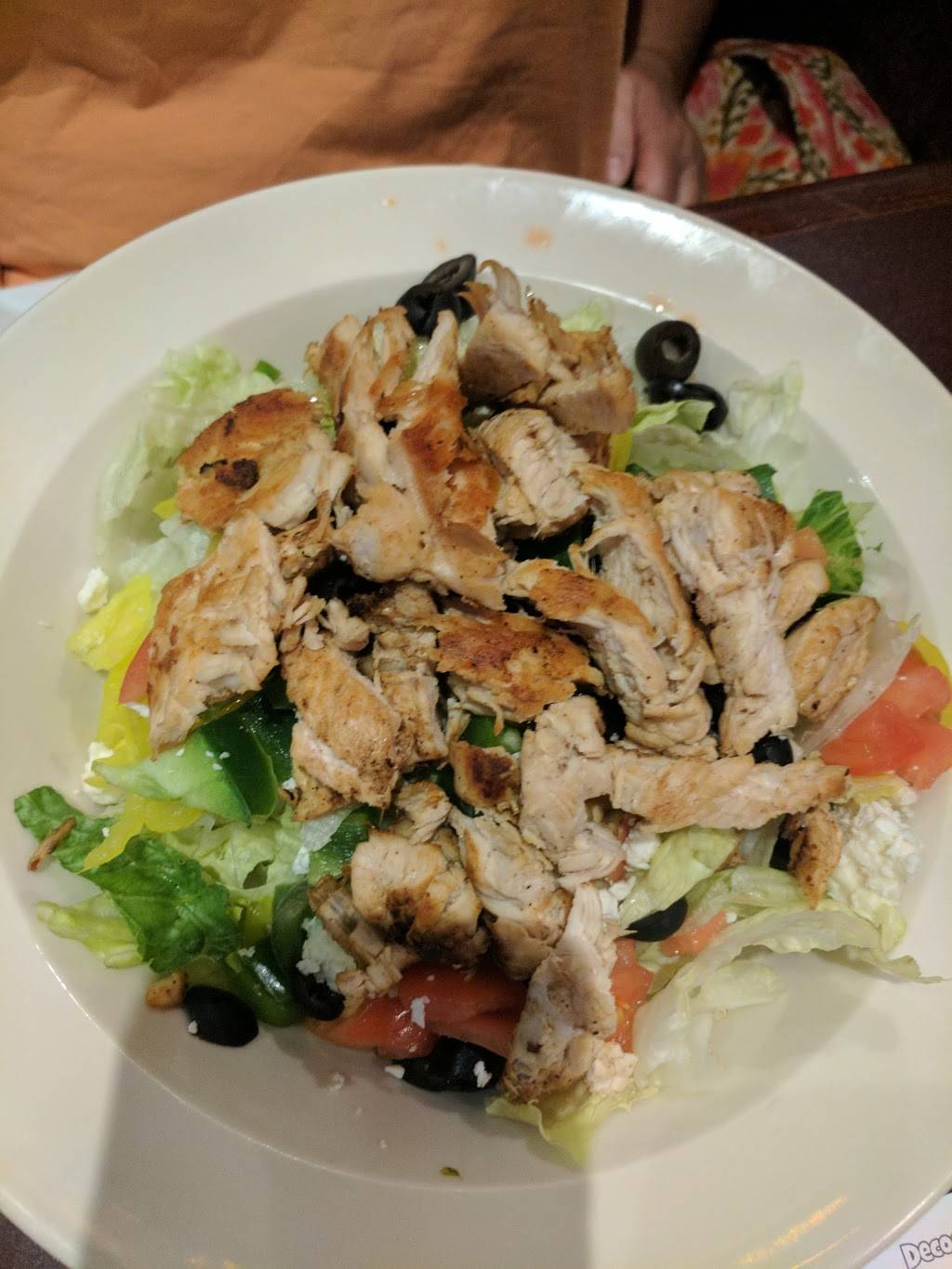 Zipps Sports Grill | restaurant | 19420 N 59th Ave, Glendale, AZ 85308, USA | 6235057600 OR +1 623-505-7600