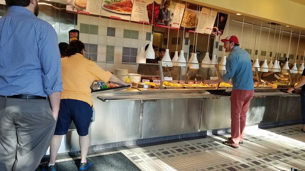 Lubys | restaurant | 6221 E Mockingbird Ln, Dallas, TX 75214, USA | 2148264400 OR +1 214-826-4400