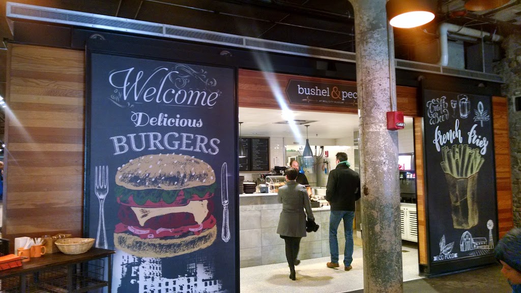 Bushel & Peck | restaurant | 704 S 2nd St, Minneapolis, MN 55401, USA | 6123417557 OR +1 612-341-7557