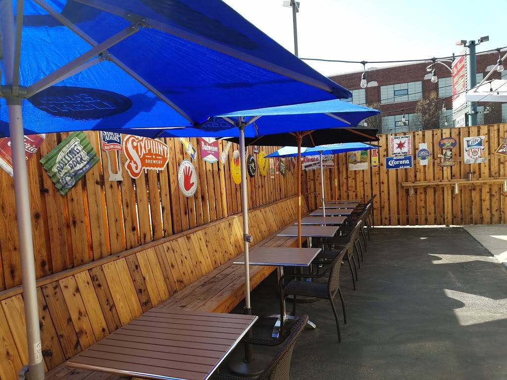 Lacocos Pizza & Wings | restaurant | 3350 W 47th St, Chicago, IL 60632, USA | 7735232205 OR +1 773-523-2205