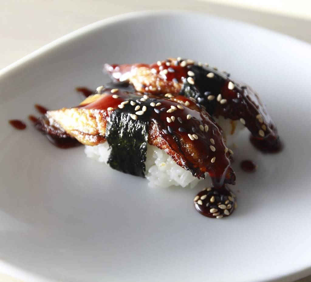 Zen Sushi | restaurant | 380 W 7th St, Dallas, TX 75208, USA | 2149469699 OR +1 214-946-9699