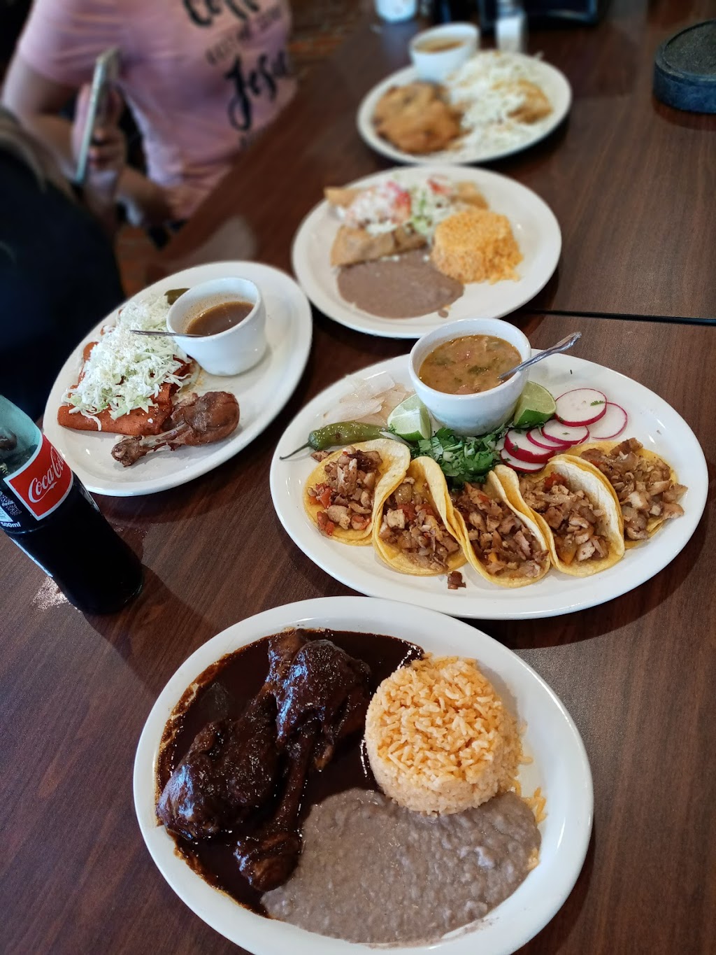 Mi Tierra Cocina Mexicana | restaurant | 2112 N Prairie Creek Rd, Dallas, TX 75227, USA | 4698720040 OR +1 469-872-0040