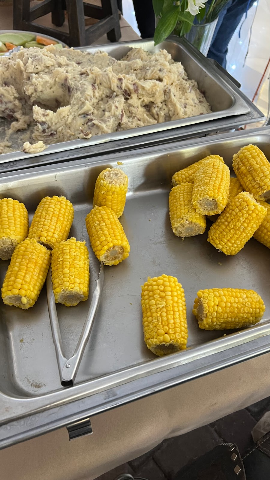 Back Porch Streetside | restaurant | 585 Murphy Rd, Medford, OR 97504, USA | 5416216332 OR +1 541-621-6332