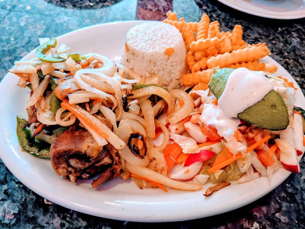 El Carbonero | restaurant | 803 Main Street, Santa Ana, CA 92701, USA | 7145426653 OR +1 714-542-6653