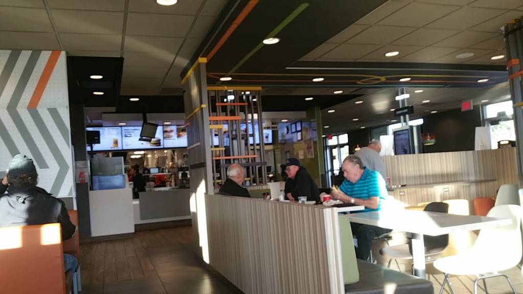 McDonalds | cafe | 2151 N Josey Ln, Carrollton, TX 75006, USA | 9722452924 OR +1 972-245-2924
