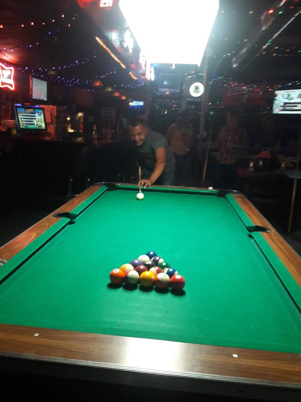 Turn One Bar | night club | 3208 Gallatin Pike, Nashville, TN 37216, USA | 6154322402 OR +1 615-432-2402