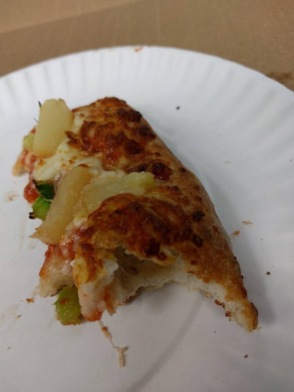 Mogas Pizza | restaurant | 7205 Goreway Dr suite 40, Mississauga, ON L4T 2T9, Canada | 9056726868 OR +1 905-672-6868