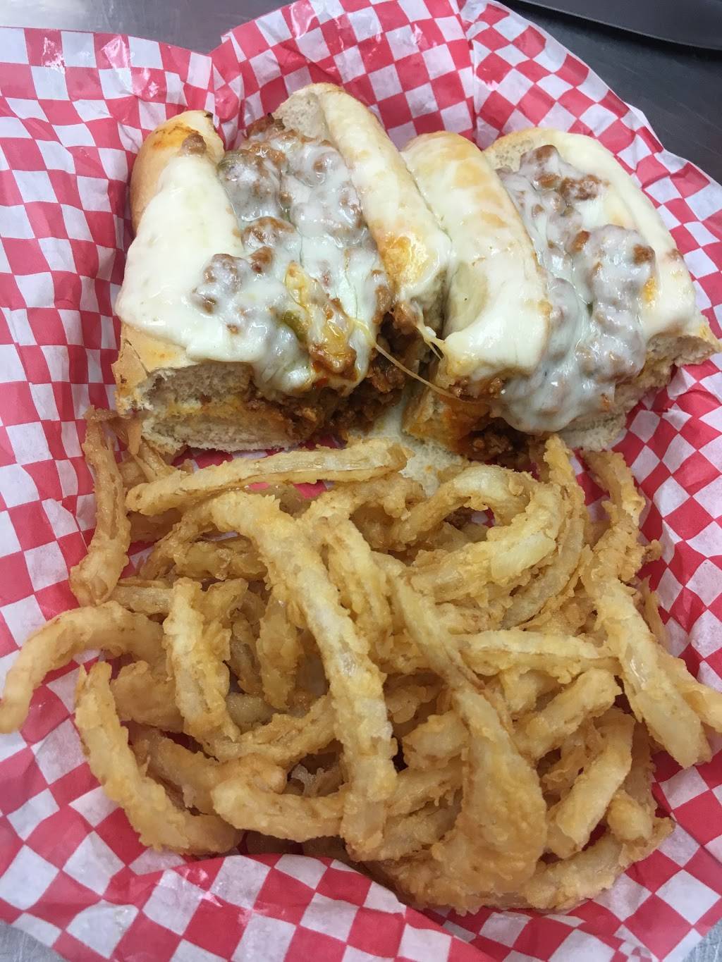 East Side Eddies Neighborhood Bar & Grill | restaurant | 3517 E 26th St, Des Moines, IA 50317, USA | 5157773401 OR +1 515-777-3401