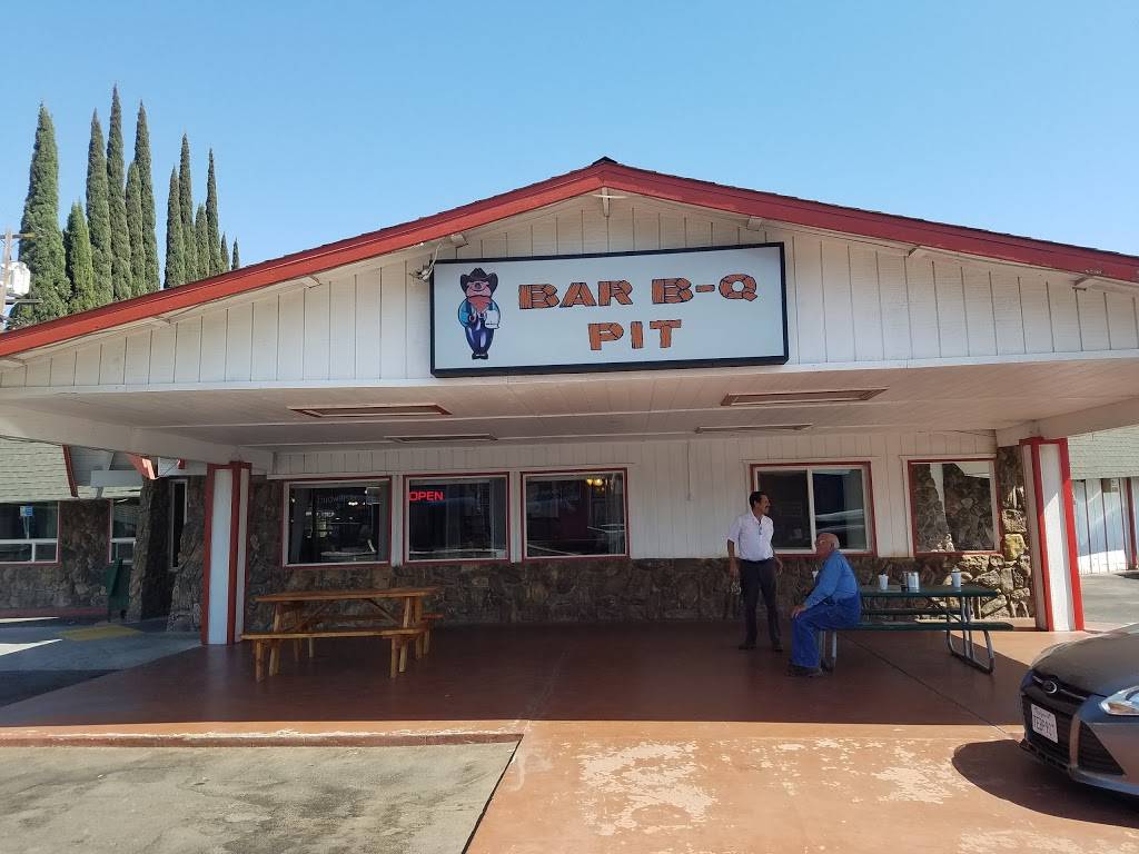 Bar-B-Q Pit | restaurant | 1720 G St, Merced, CA 95340, USA | 2093832558 OR +1 209-383-2558