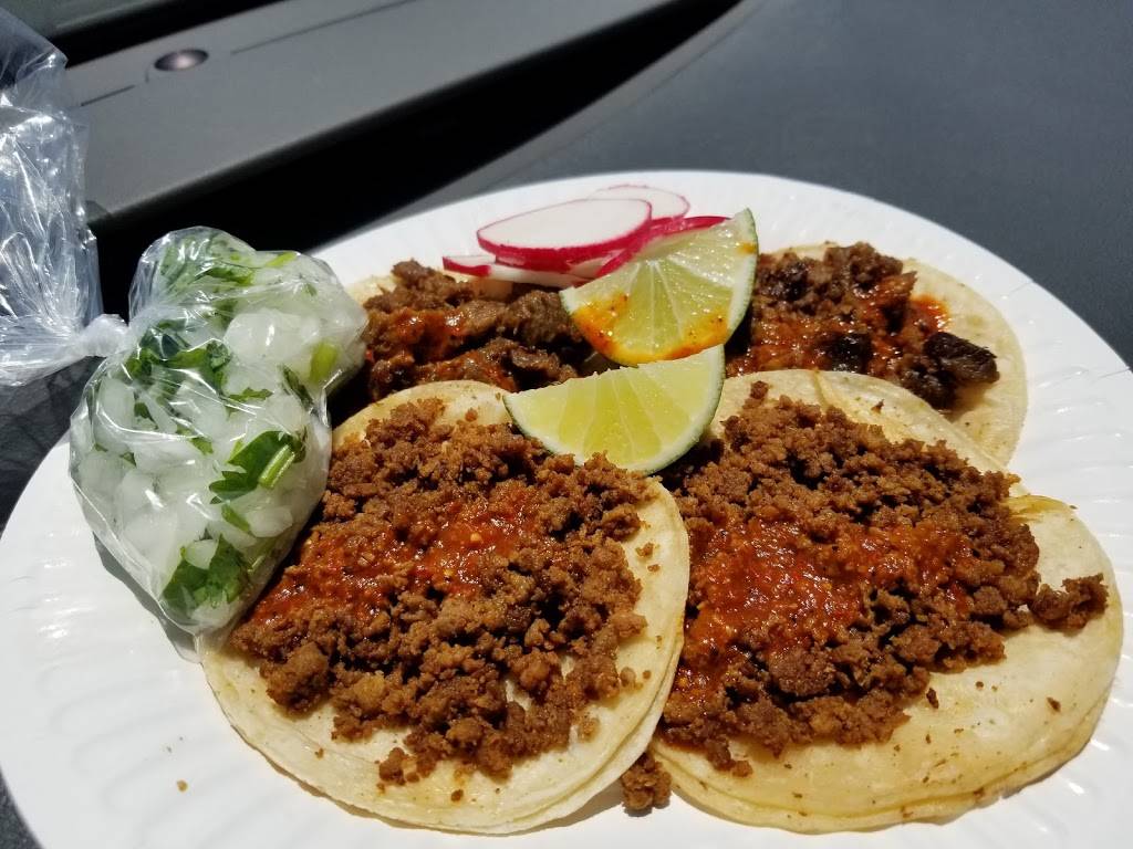 Leos Tacos Truck | restaurant | 748 N Avalon Blvd, Wilmington, CA 90744, USA | 3233462001 OR +1 323-346-2001