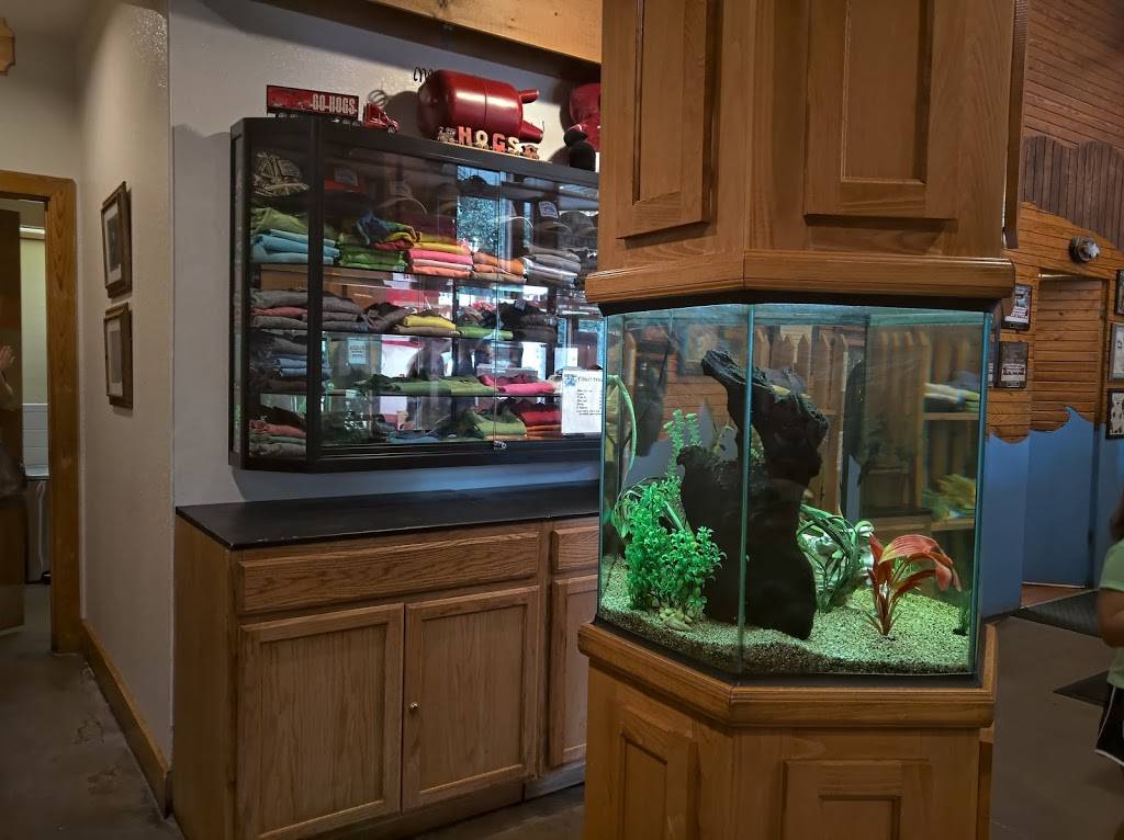 Catfish Hole Fayetteville | restaurant | 4127 W Wedington Dr, Fayetteville, AR 72704, USA | 4795217008 OR +1 479-521-7008